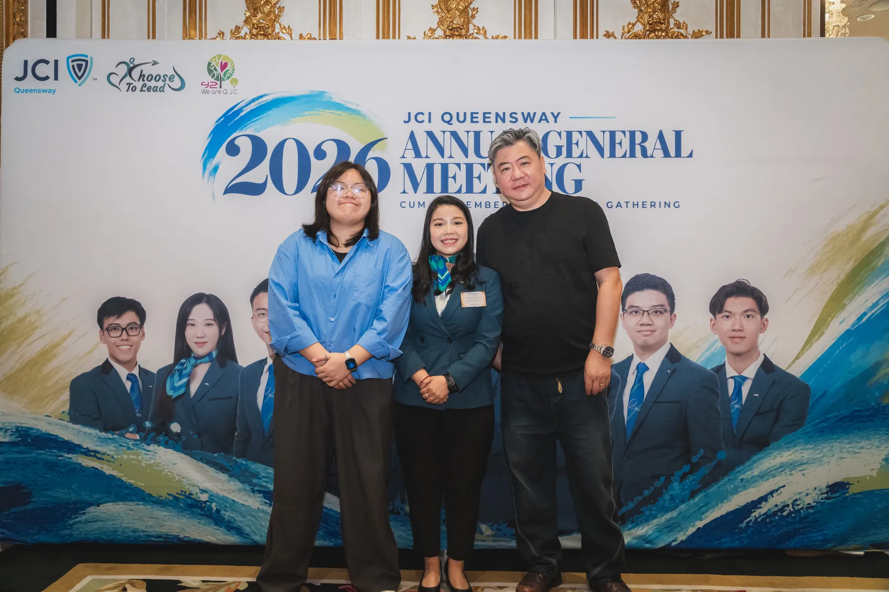 Members and guests together at the AGM · 86/100