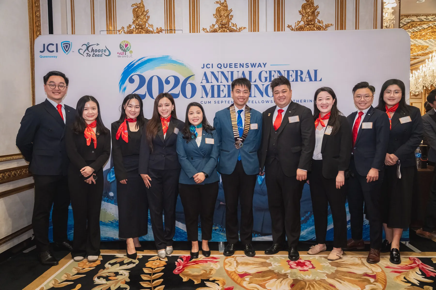 Members and guests together at the AGM · 91/100